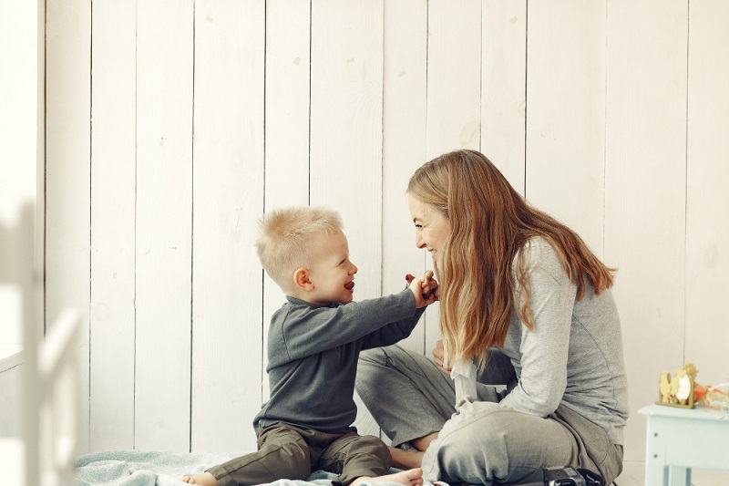 Cum sa nu-ti transformi copilul intr-o persoana narcisista